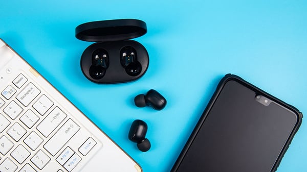 automated_interop_testing_earbuds_featured